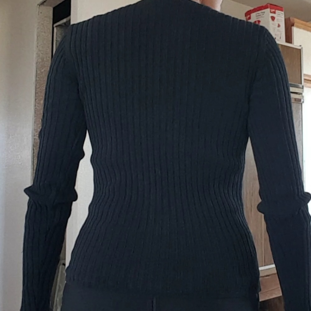 Silk sweater - Picture 3 of 3